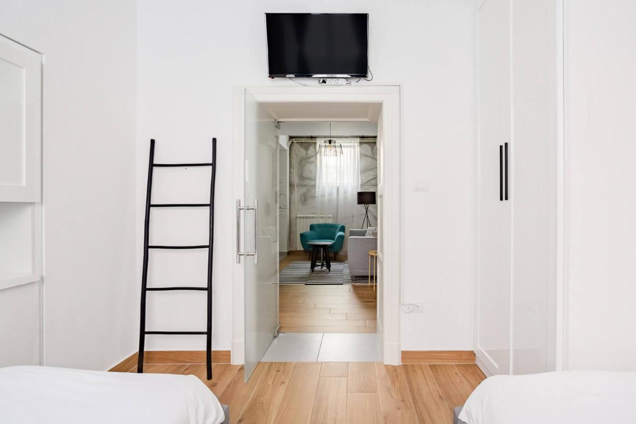 Hostgost Selected Suites - Molerova 9 Belgrade Exterior photo